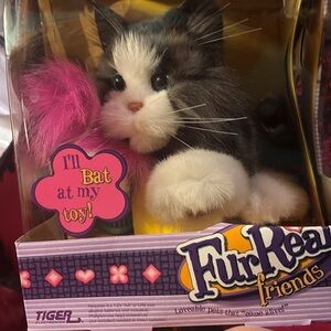 Vintage Tiger Toys FurReal Friends Perky Kitty. New in bent box. Never opened